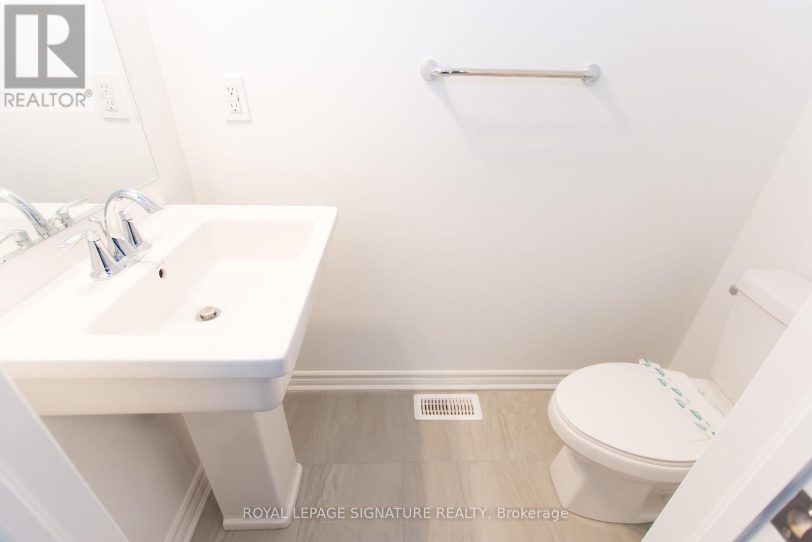 3216 Meadowridge Drive, Oakville, Ontario  L6H 8B4 - Photo 25 - W12787192