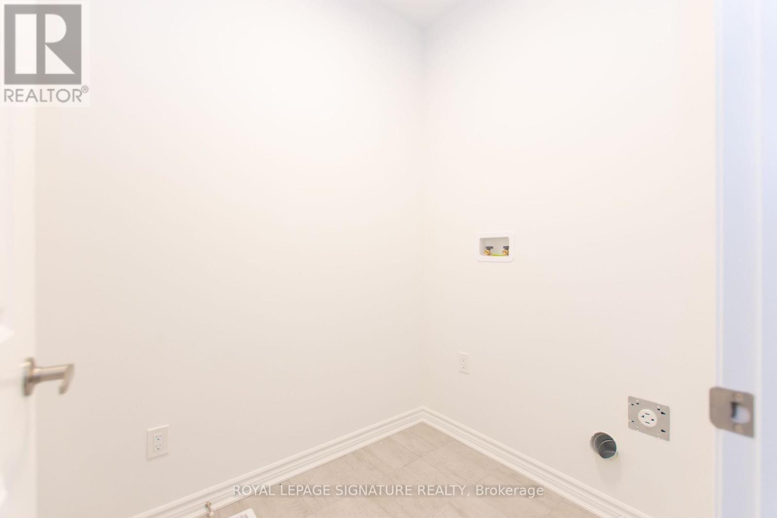 3216 Meadowridge Drive, Oakville, Ontario  L6H 8B4 - Photo 37 - W12787192