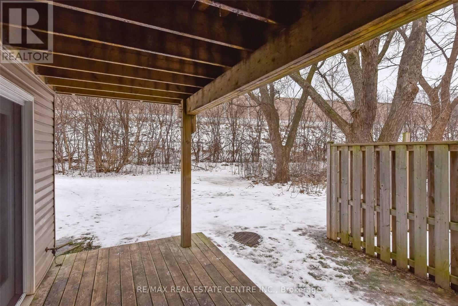 12b - 38 Howe Drive, Kitchener, Ontario  N2E 0E3 - Photo 12 - X12786992