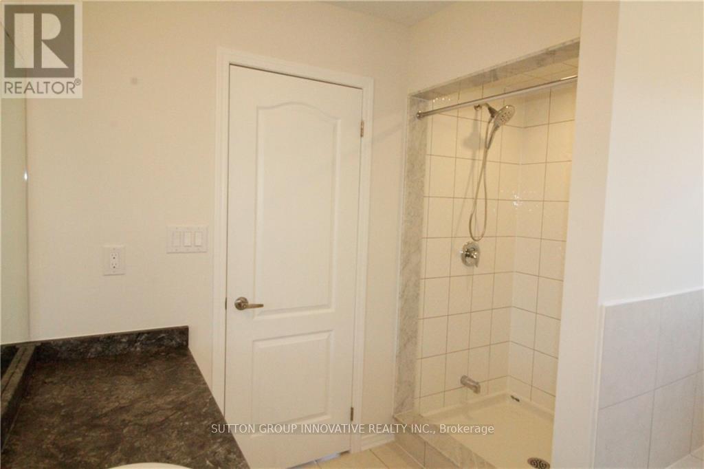 8 Lise Lane, Haldimand, Ontario  N3W 0C7 - Photo 9 - X12787008