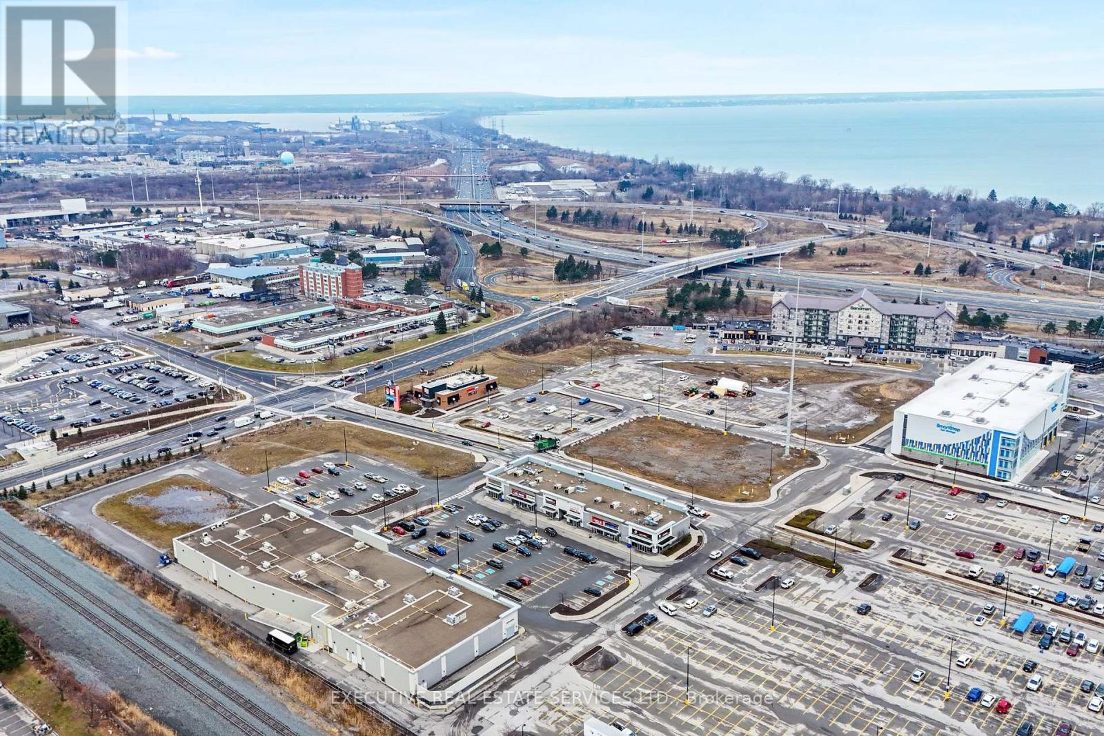 101 - 516 Centennial Parkway, Hamilton, Ontario  L8E 0G2 - Photo 16 - X12787028