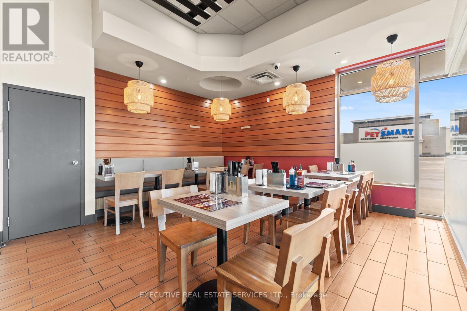 101 - 516 Centennial Parkway, Hamilton, Ontario  L8E 0G2 - Photo 32 - X12787028