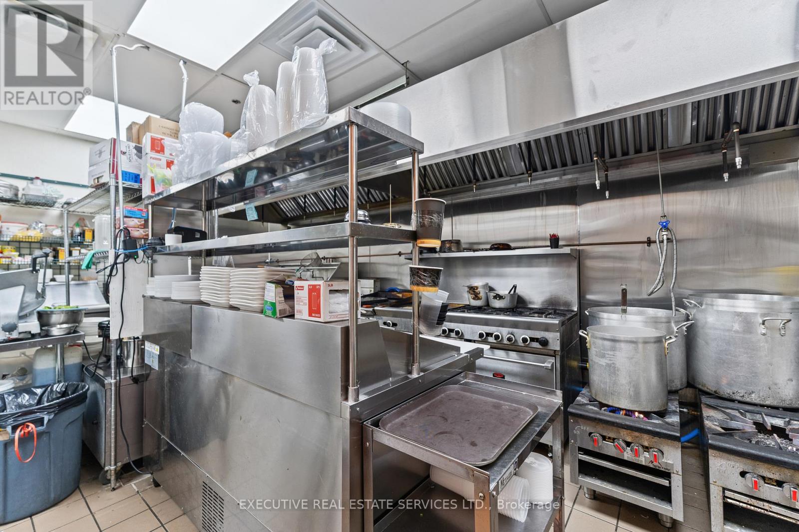 101 - 516 Centennial Parkway, Hamilton, Ontario  L8E 0G2 - Photo 42 - X12787028