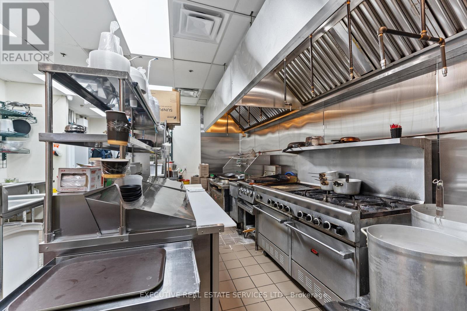 101 - 516 Centennial Parkway, Hamilton, Ontario  L8E 0G2 - Photo 43 - X12787028