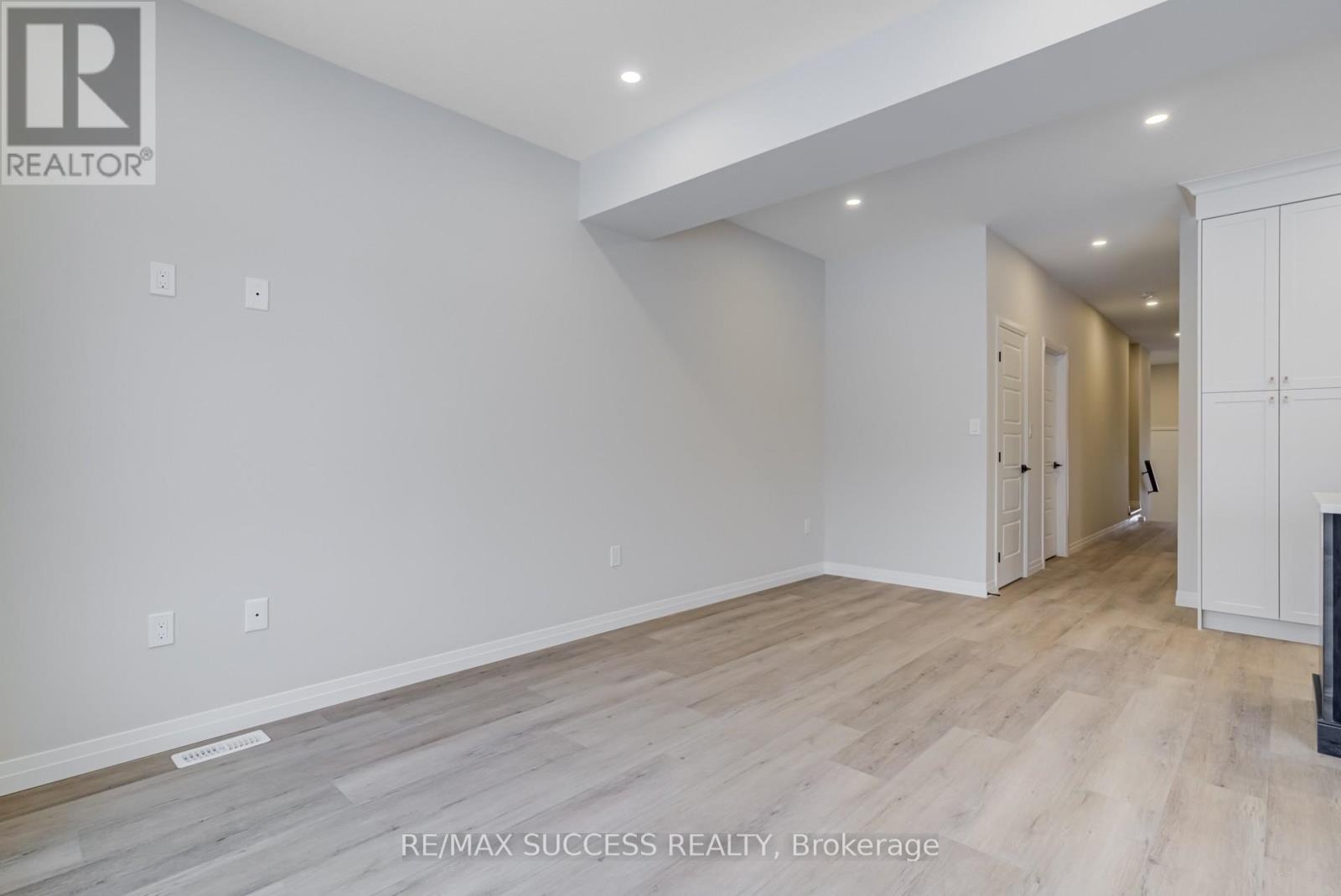 147 Siebert Avenue, Kitchener, Ontario  N2C 2M1 - Photo 16 - X12787038