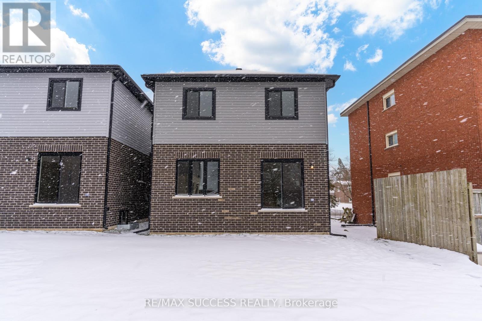 147 Siebert Avenue, Kitchener, Ontario  N2C 2M1 - Photo 49 - X12787038