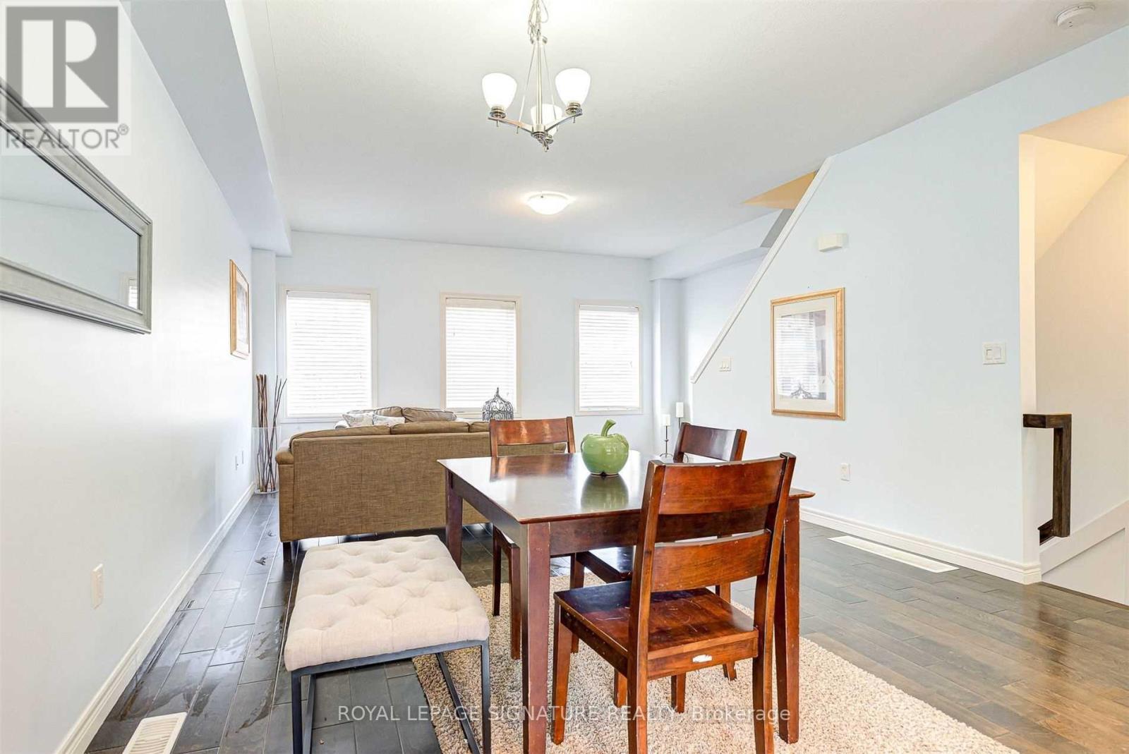 Upper - 16 Whitehaven Lane, Kitchener, Ontario  N2H 0B3 - Photo 12 - X12787172