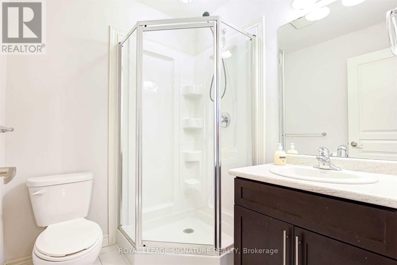 Upper - 16 Whitehaven Lane, Kitchener, Ontario  N2H 0B3 - Photo 19 - X12787172