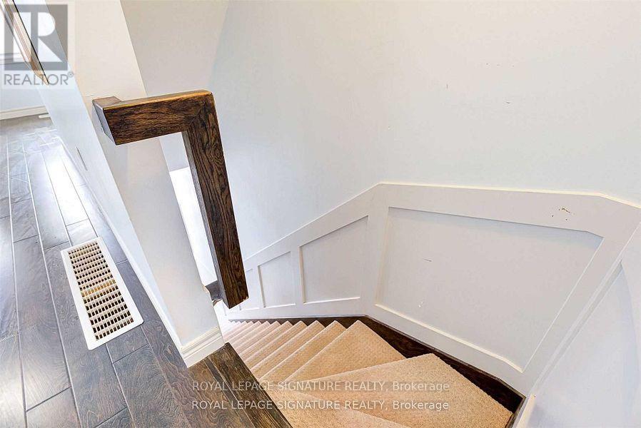 Upper - 16 Whitehaven Lane, Kitchener, Ontario  N2H 0B3 - Photo 4 - X12787172