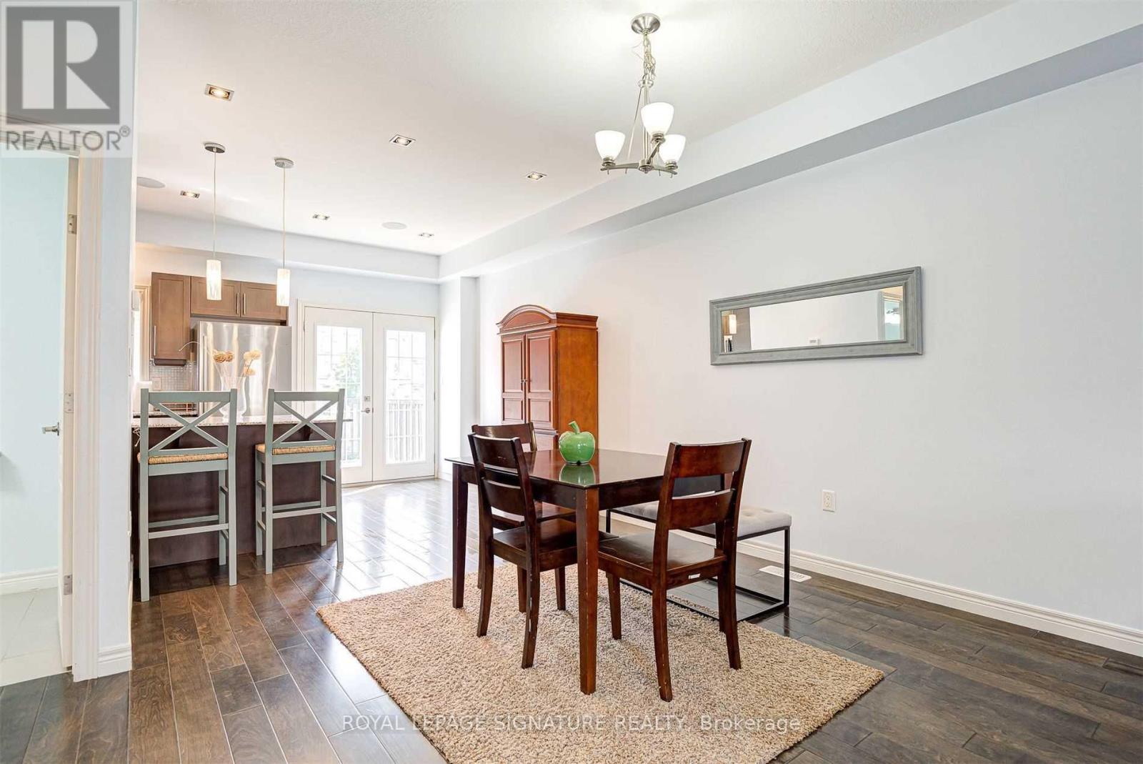 Upper - 16 Whitehaven Lane, Kitchener, Ontario  N2H 0B3 - Photo 7 - X12787172