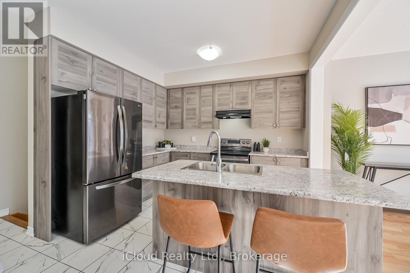 13 Gunn Avenue, Brantford, Ontario  N3T 0V3 - Photo 11 - X12787194