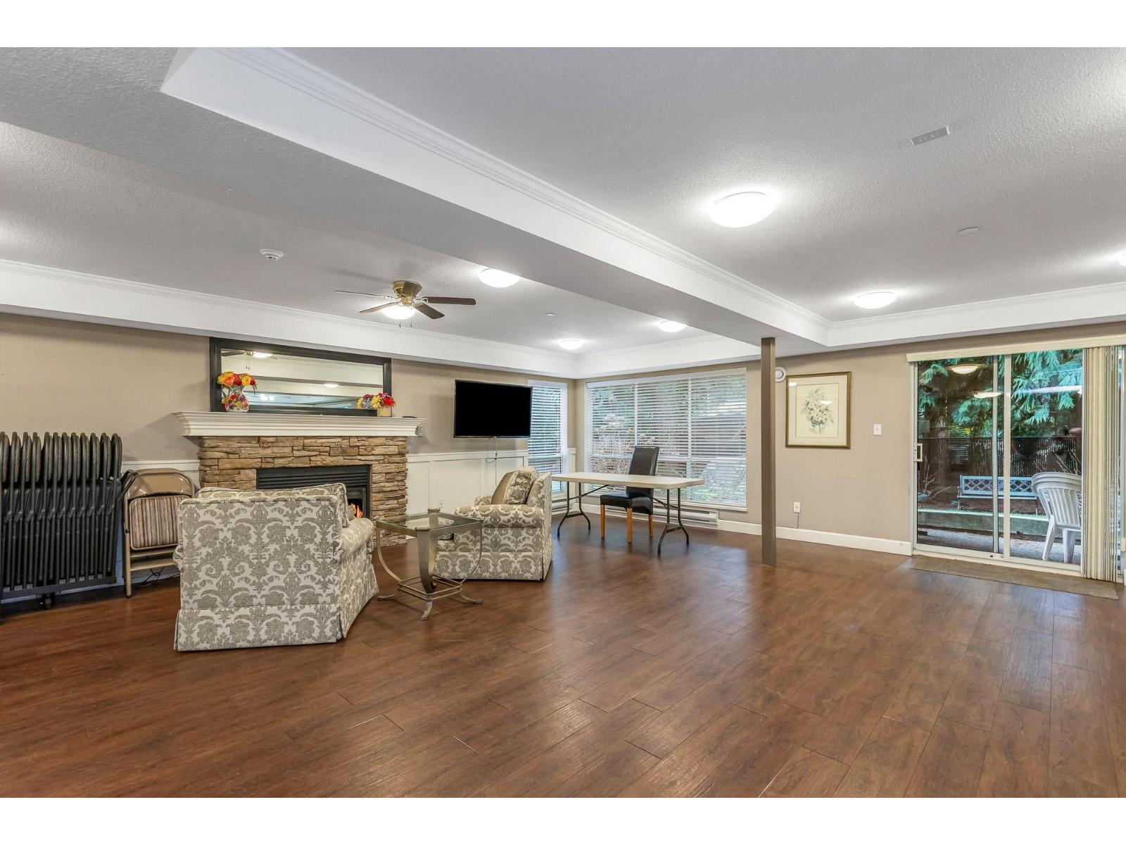 102 33280 E Bourquin Crescent, Abbotsford, British Columbia  V2S 7K2 - Photo 31 - R3082610