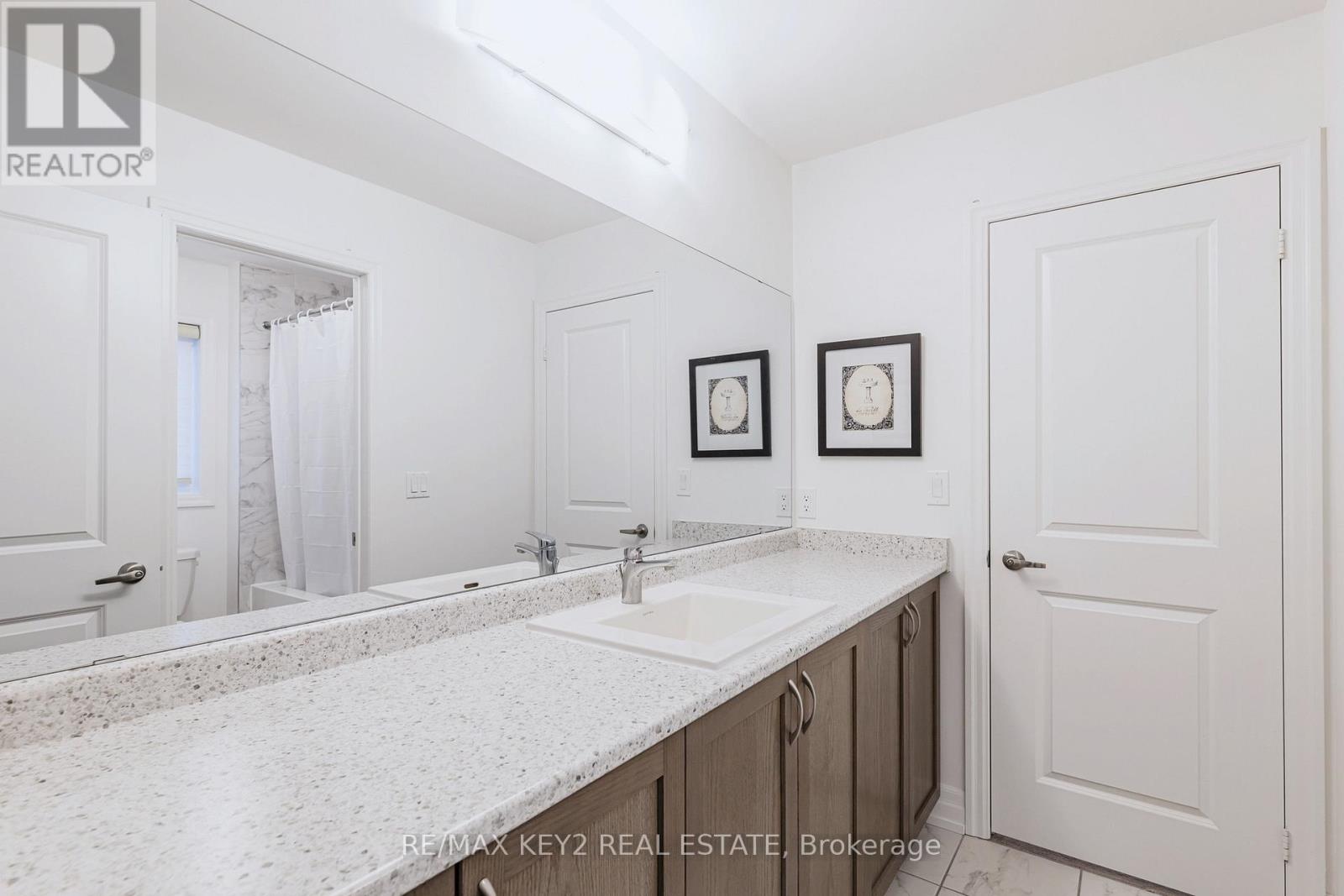 75 Pear Blossom Way, East Gwillimbury, Ontario  L9N 0T3 - Photo 33 - N12786782