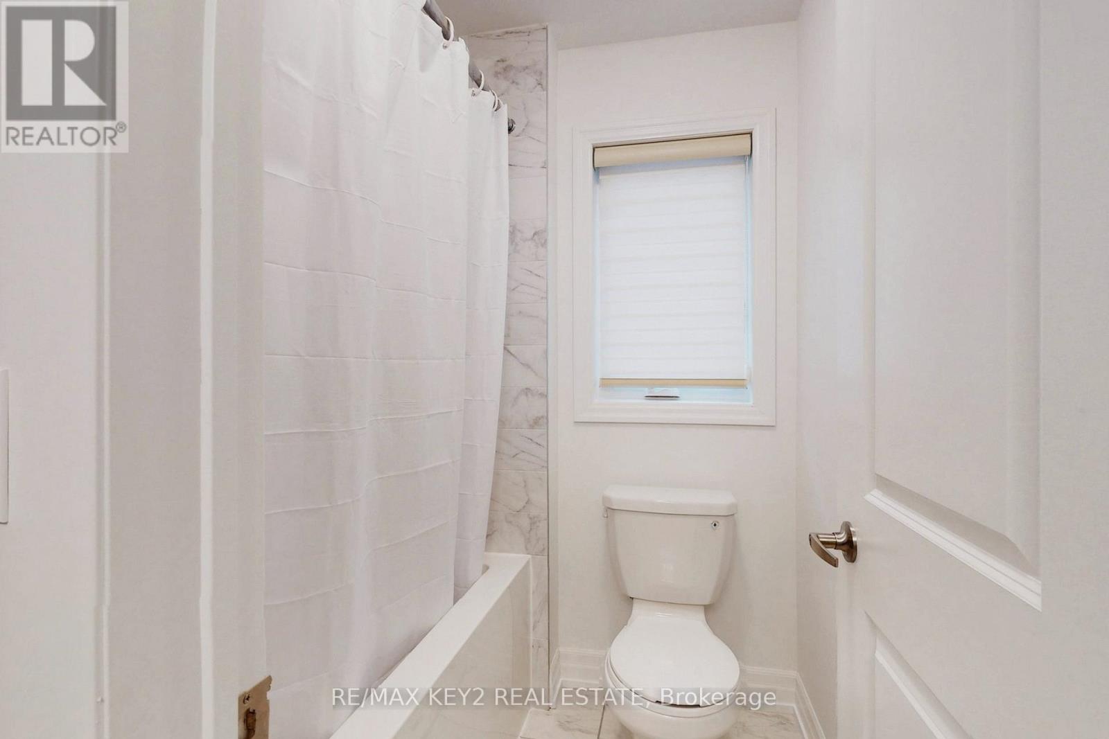 75 Pear Blossom Way, East Gwillimbury, Ontario  L9N 0T3 - Photo 36 - N12786782