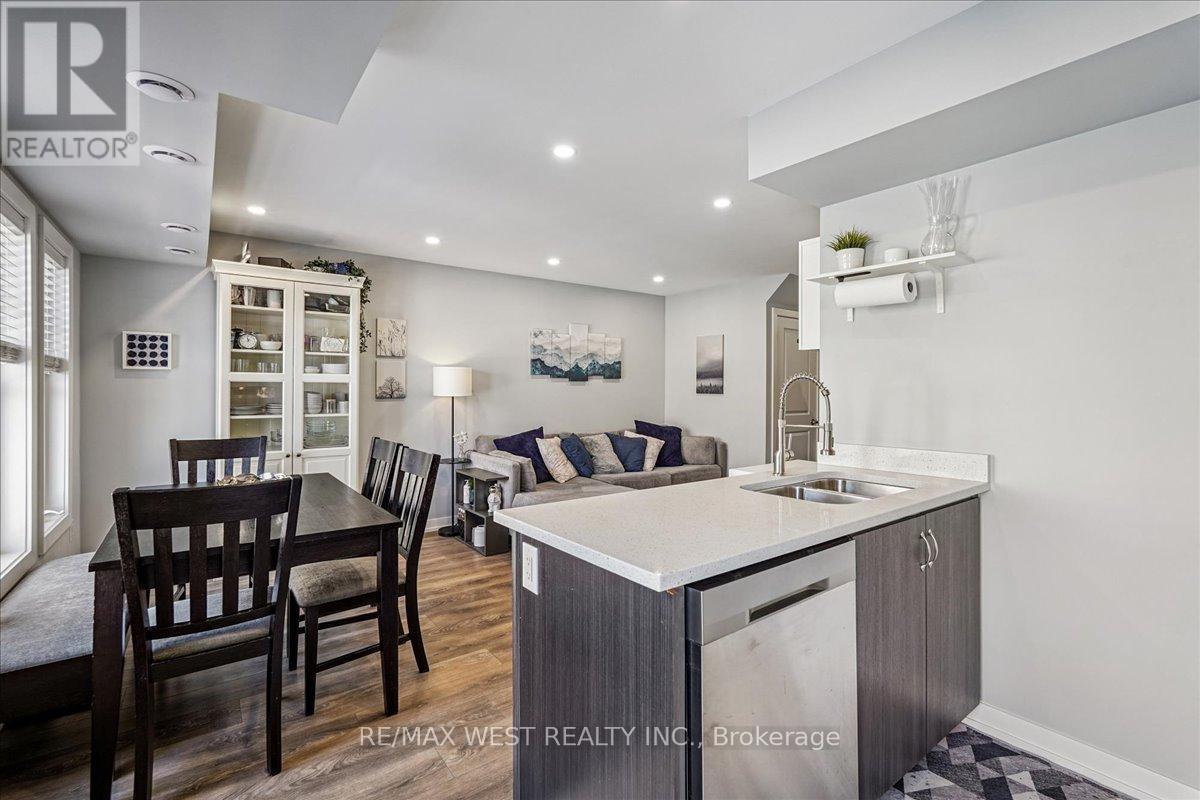 148 - 80 Parrotta Drive, Toronto, Ontario  M9M 0E6 - Photo 11 - W12735038