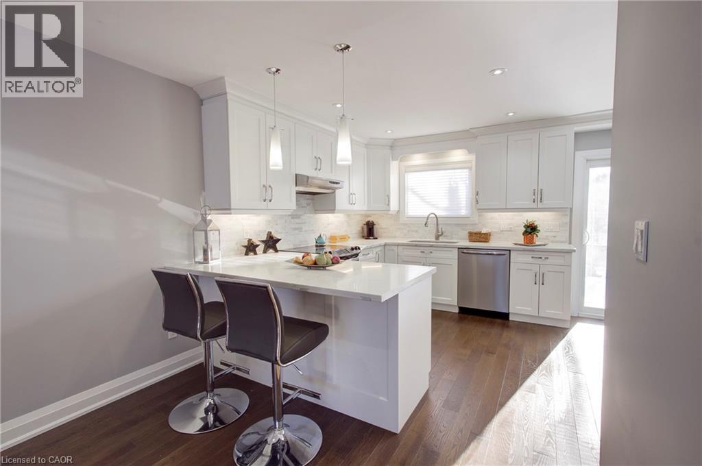 214 Ross Lane, Oakville, Ontario  L6H 5K5 - Photo 5 - 40799266