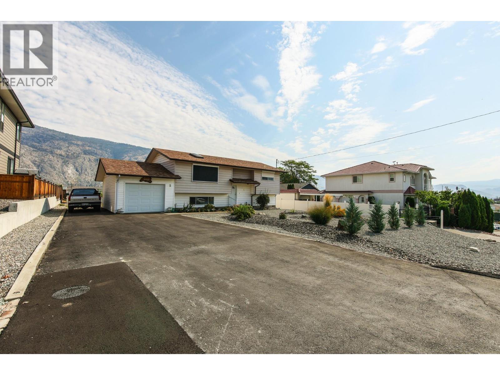 5 Mcintosh Court, Osoyoos, British Columbia