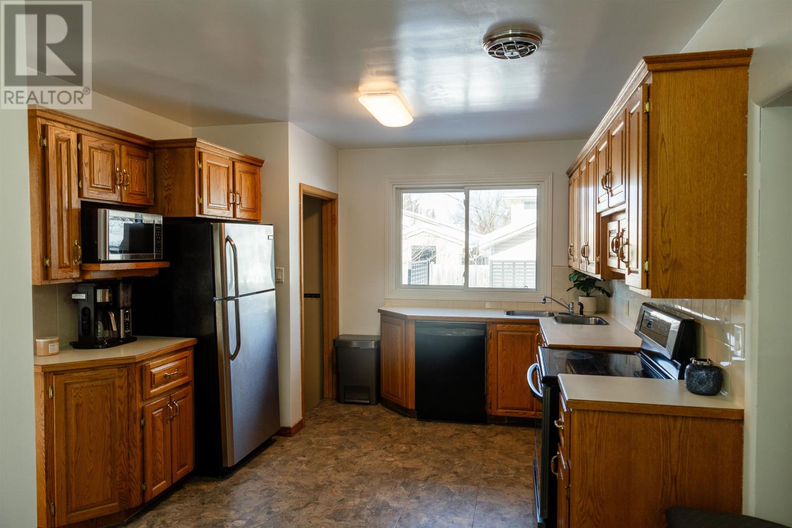 127 Elmwood Cres, Thunder Bay, Ontario  P7E 6A6 - Photo 12 - TB2600234