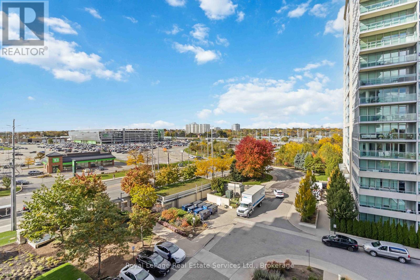 601 - 1035 Southdown Road, Mississauga, Ontario  L5J 0A2 - Photo 25 - W12787242