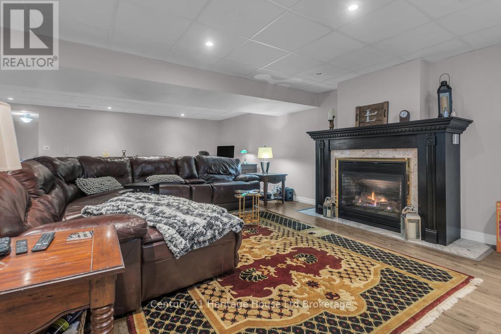 21 St Michaels Street, Norfolk, Ontario  N4B 3C8 - Photo 20 - X12787250