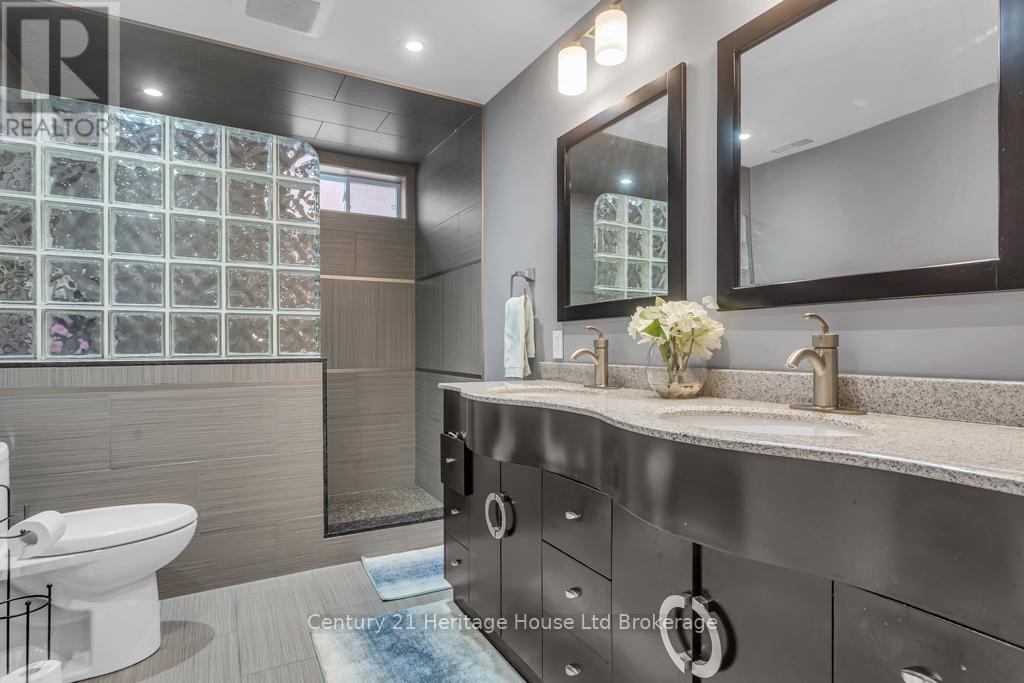 21 St Michaels Street, Norfolk, Ontario  N4B 3C8 - Photo 24 - X12787250