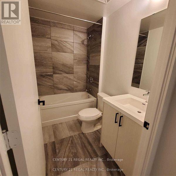 722 - 60 George Butchart Drive, Toronto, Ontario  M3K 0E1 - Photo 9 - W12785786