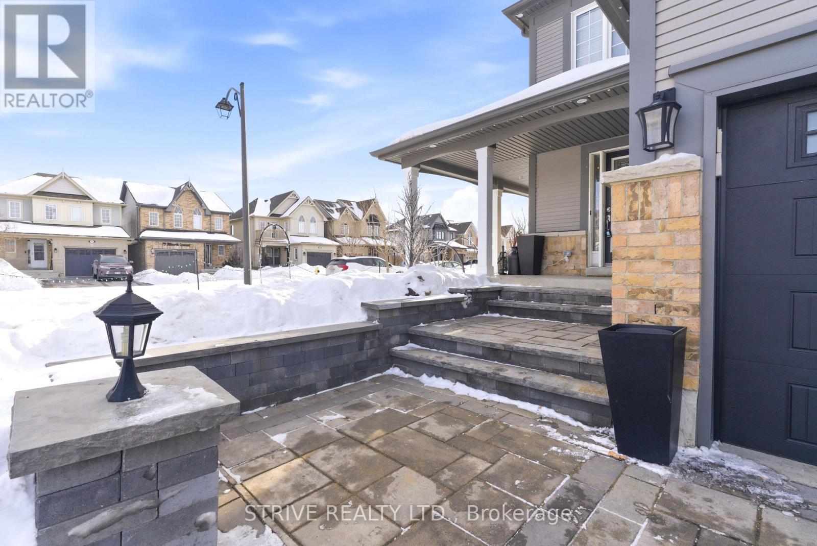 54 Allworth Crescent, Clarington, Ontario  L1C 0B3 - Photo 4 - E12787228