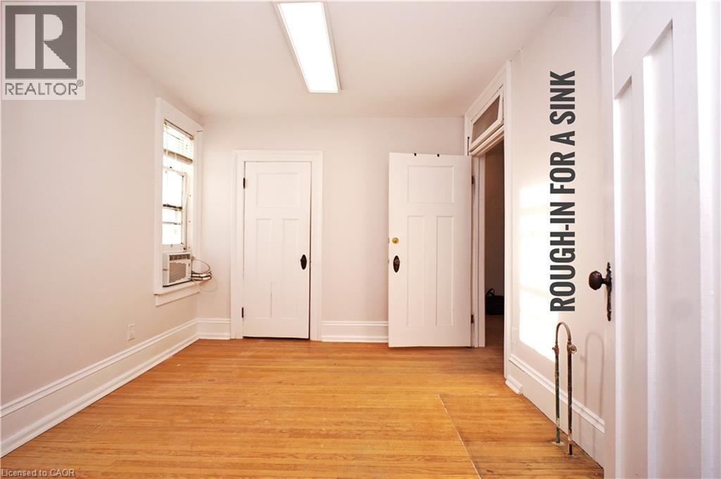 429 S Queen Street S, Kitchener, Ontario  N2G 1W6 - Photo 14 - 40805130