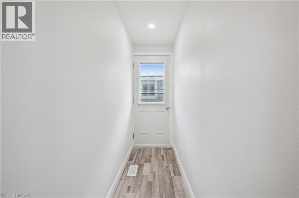 118 Selkirk Drive, Kitchener, Ontario  N2E 1M4 - Photo 21 - 40805121