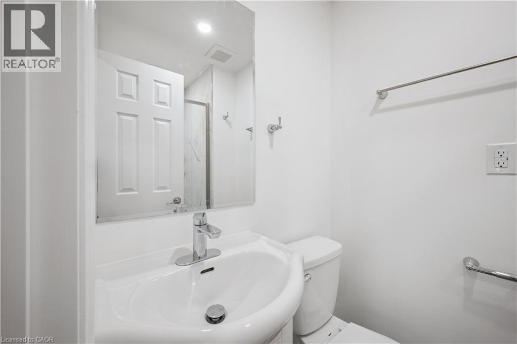 118 Selkirk Drive, Kitchener, Ontario  N2E 1M4 - Photo 17 - 40805118