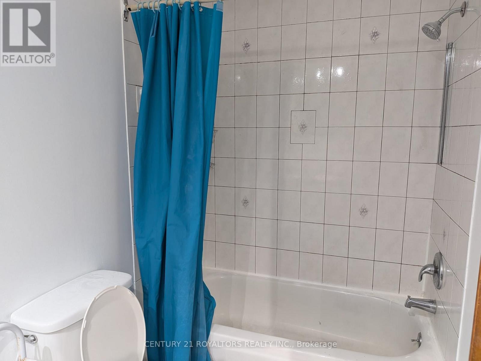 50 Marbury Crescent, Toronto, Ontario  M3A 2G2 - Photo 14 - C12787246