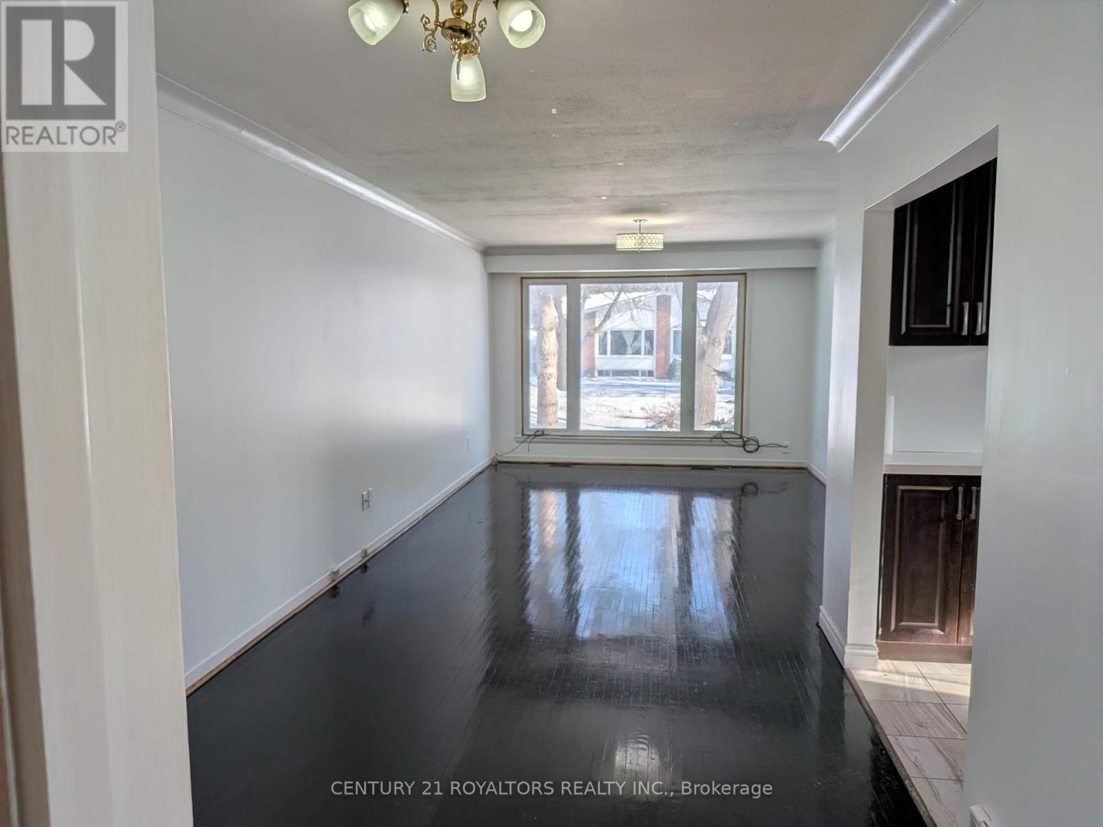 50 Marbury Crescent, Toronto, Ontario  M3A 2G2 - Photo 3 - C12787246