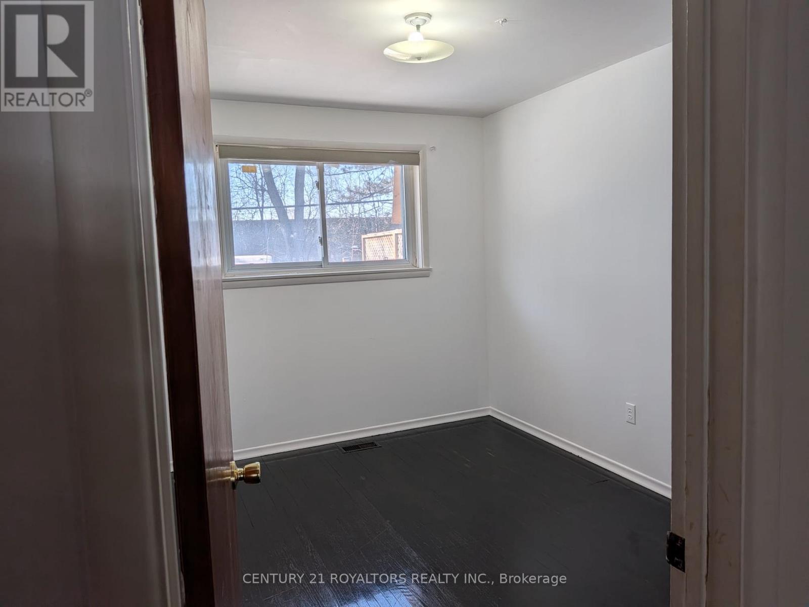 50 Marbury Crescent, Toronto, Ontario  M3A 2G2 - Photo 9 - C12787246