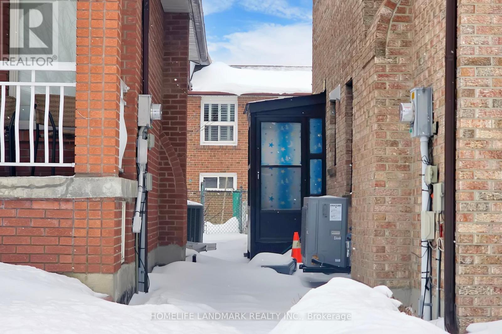 43 Triangle Villas Drive, Toronto, Ontario  M1W 3L1 - Photo 50 - E12787212