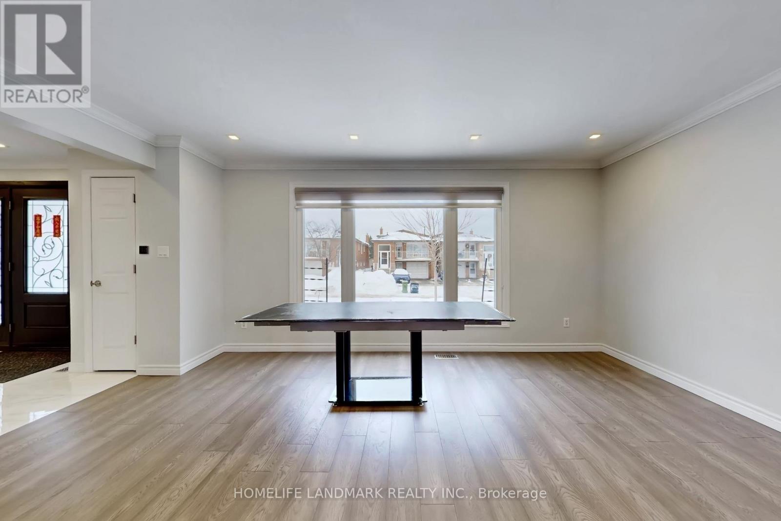 43 Triangle Villas Drive, Toronto, Ontario  M1W 3L1 - Photo 7 - E12787212