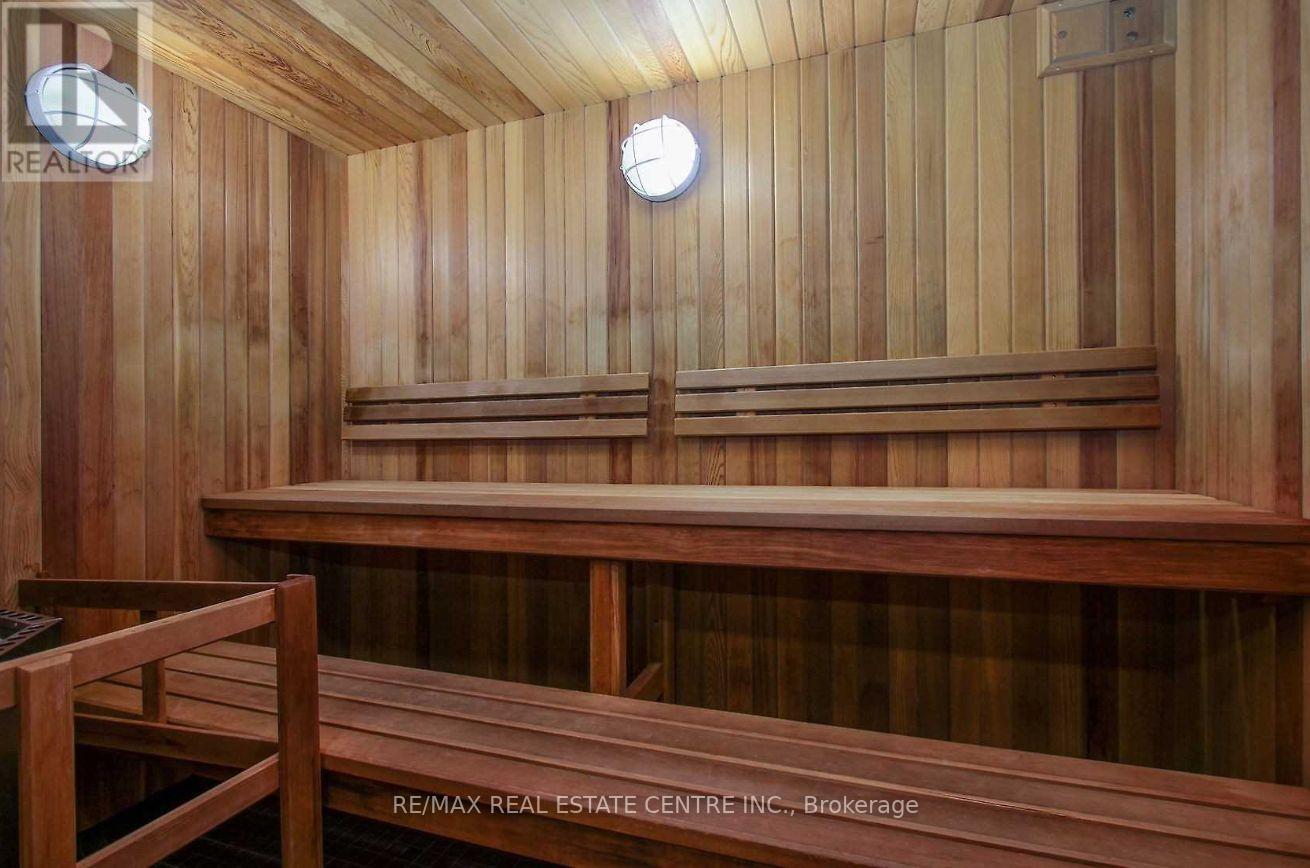 711 - 223 Webb Drive, Mississauga, Ontario  L5B 3W4 - Photo 24 - W12776640