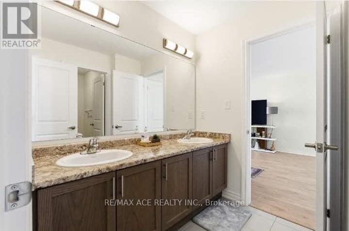 39 Connolly Road, Kawartha Lakes (Lindsay), Ontario  K9V 5H5 - Photo 17 - X12769996