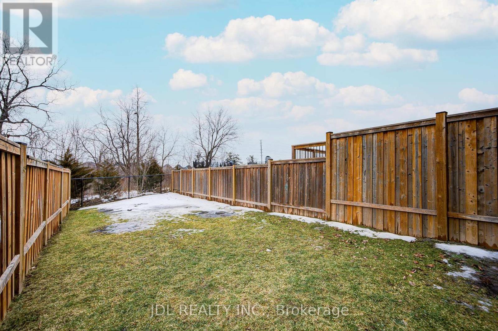 94 Carrville Woods Circle, Vaughan, Ontario  L6A 4Z6 - Photo 47 - N12787214