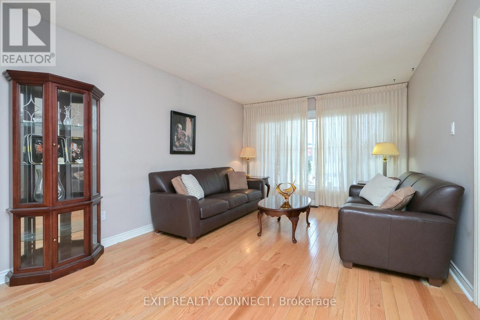 303 Forest Drive, Vaughan, Ontario L4L 3W7 - Photo 10 - N12787276