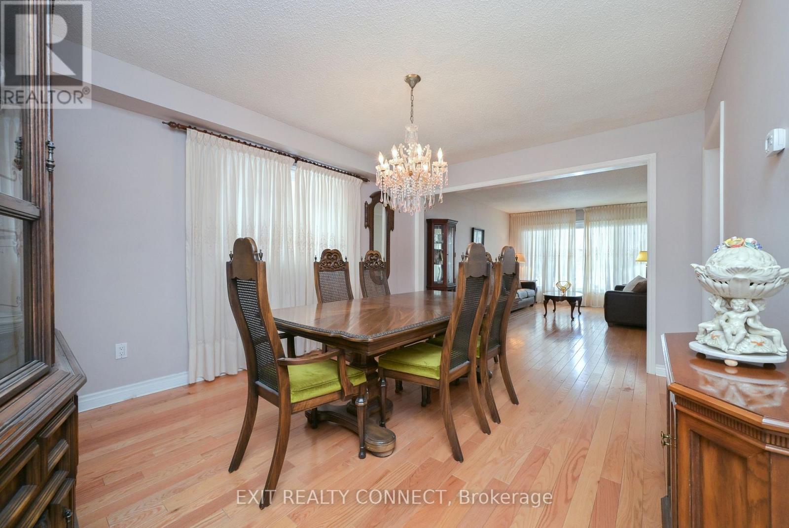 303 Forest Drive, Vaughan, Ontario L4L 3W7 - Photo 12 - N12787276