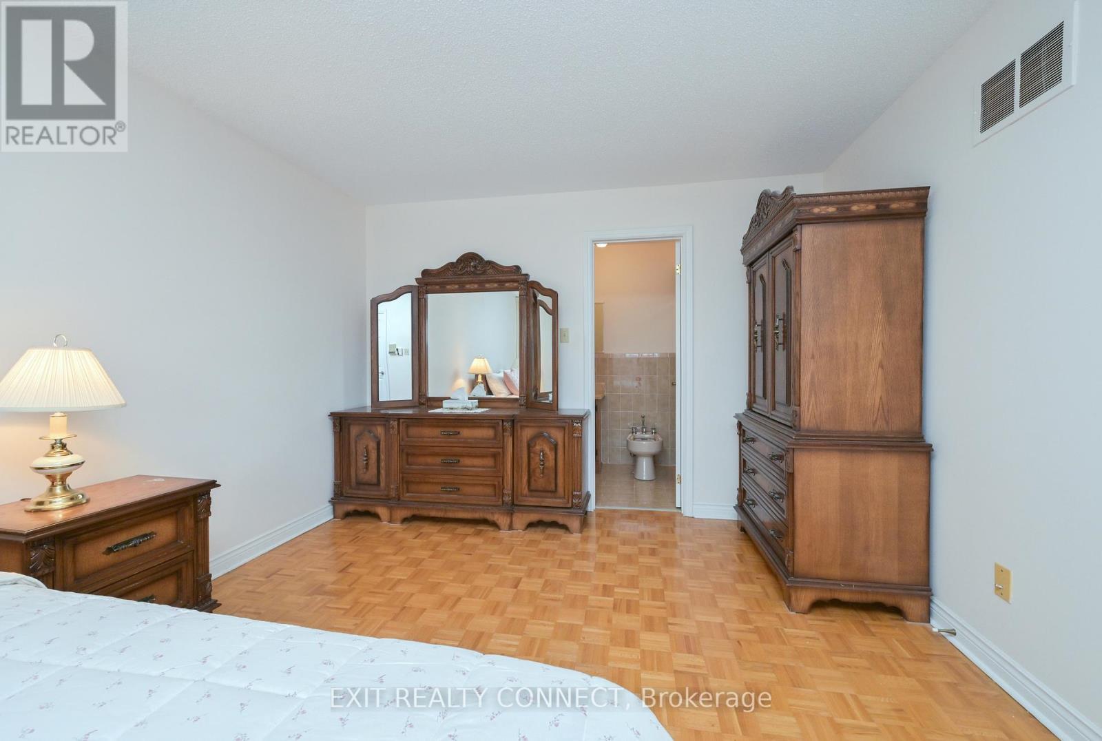 303 Forest Drive, Vaughan, Ontario L4L 3W7 - Photo 21 - N12787276