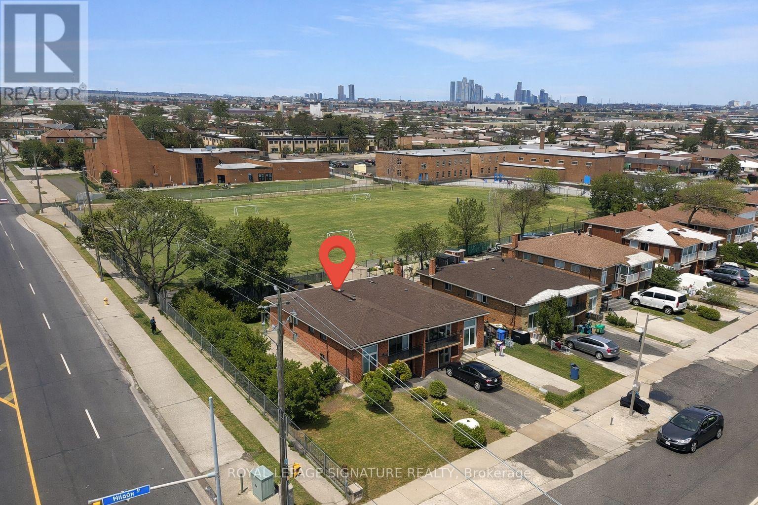 163 Milady Road, Toronto, Ontario  M9L 2J1 - Photo 38 - W12787236