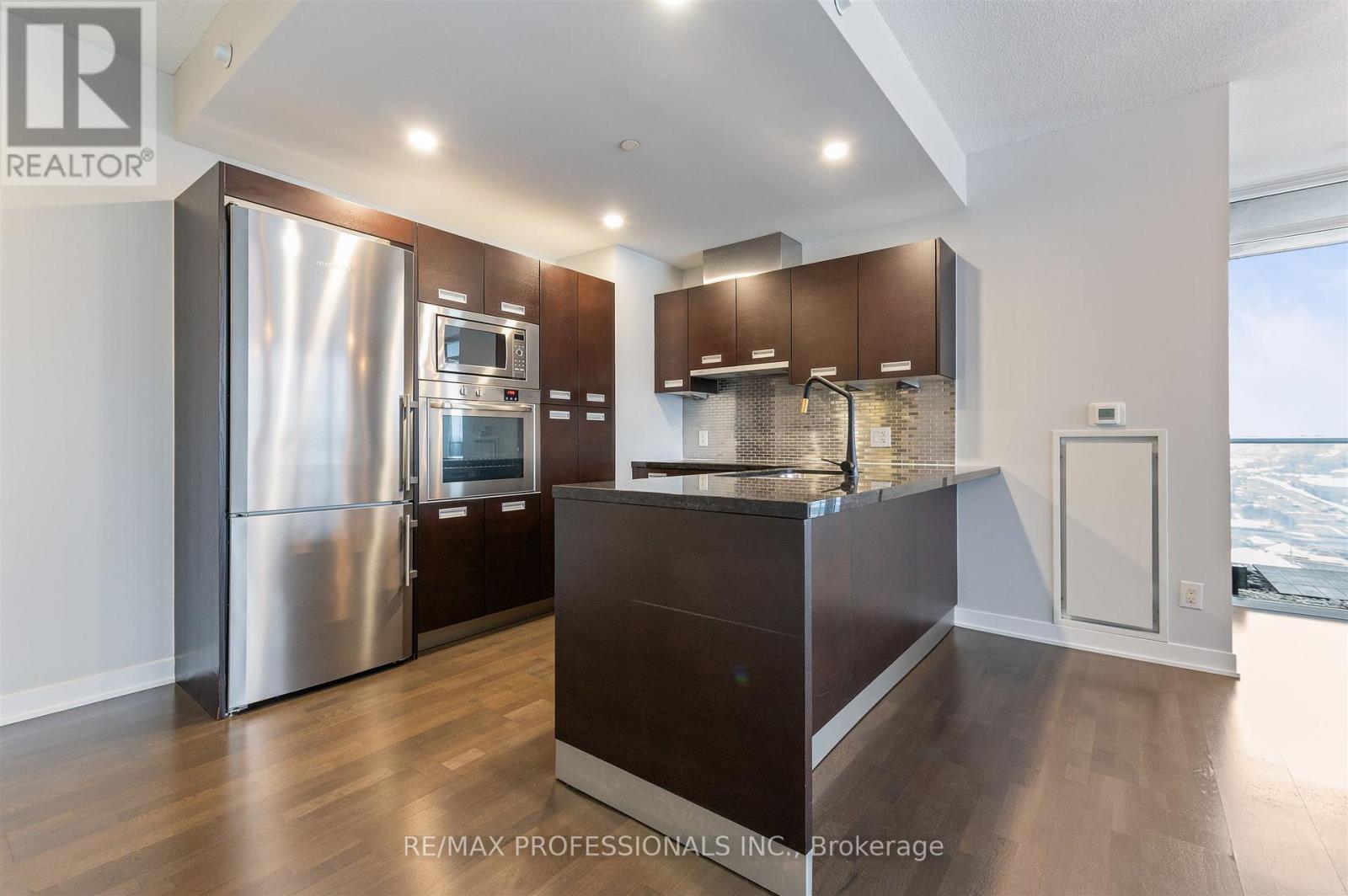 1511 - 90 Park Lawn Road, Toronto, Ontario  M8Y 0B6 - Photo 11 - W12787252