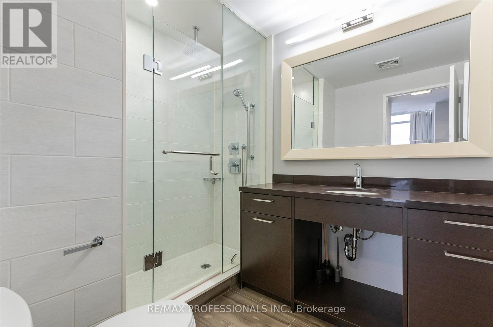 1511 - 90 Park Lawn Road, Toronto, Ontario  M8Y 0B6 - Photo 14 - W12787252