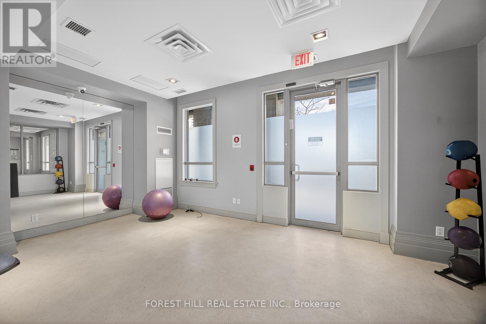 602 - 388 Prince Of Wales Drive, Mississauga, Ontario  L5B 0A1 - Photo 19 - W12787270