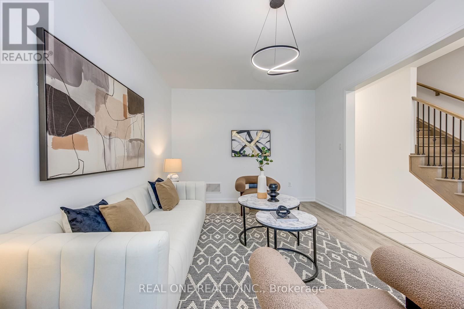 99 Grovewood Common, Oakville, Ontario  L6H 0X4 - Photo 7 - W12787290