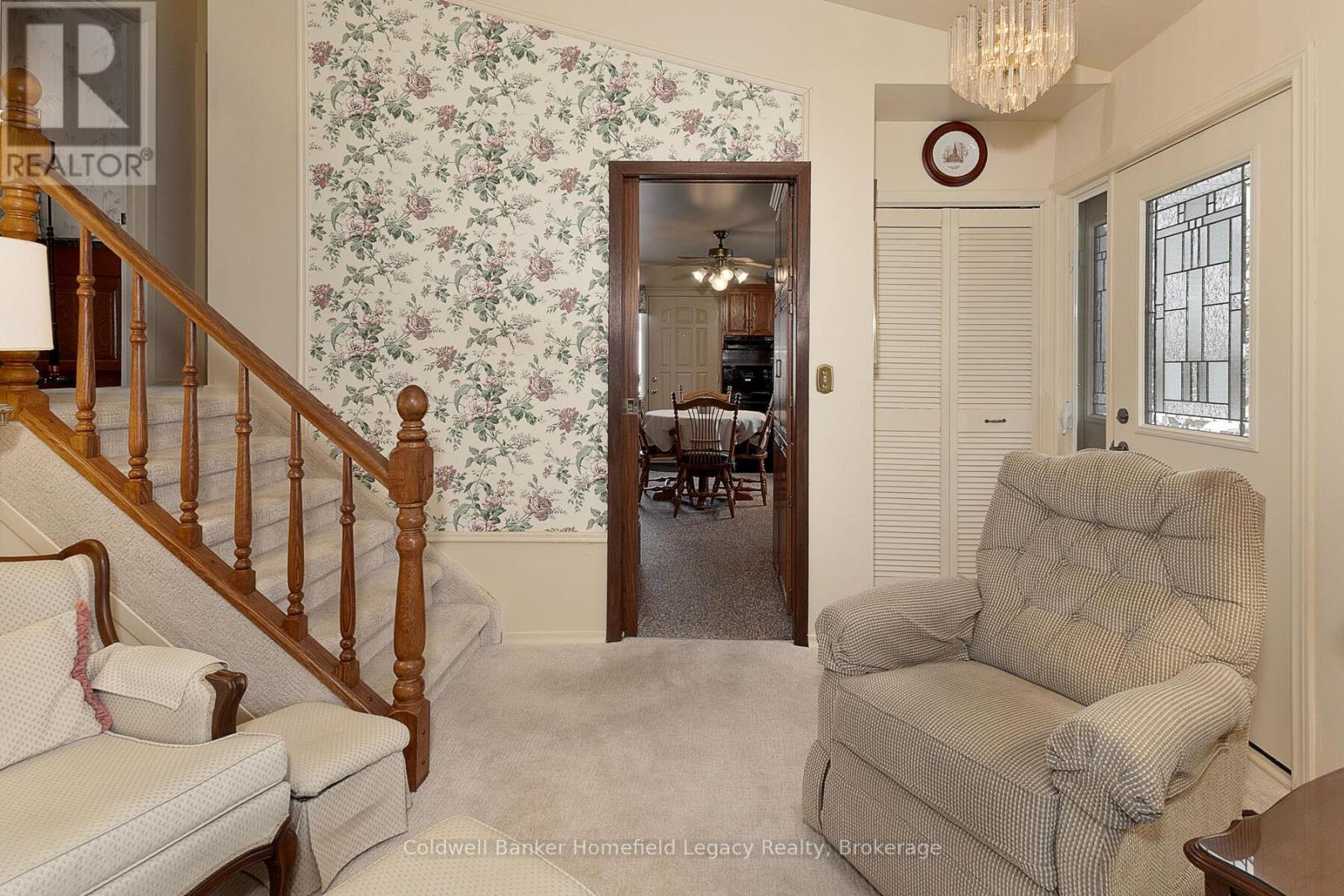 94 William Street N, St. Marys, Ontario  N4X 1B8 - Photo 4 - X12771056