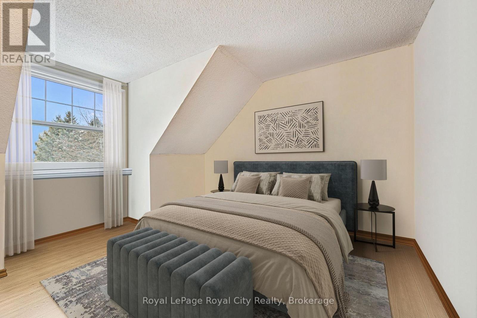 Main/upper - 361 Ironwood Road, Guelph (Kortright West), Ontario  N1G 3P2 - Photo 18 - X12787318