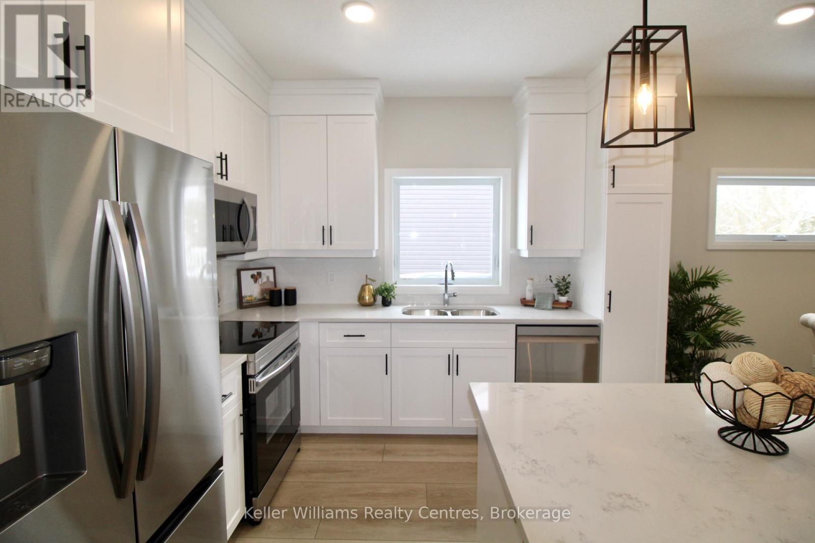 463 Durham Road E, West Grey, Ontario  N0G 1R0 - Photo 11 - X12787344