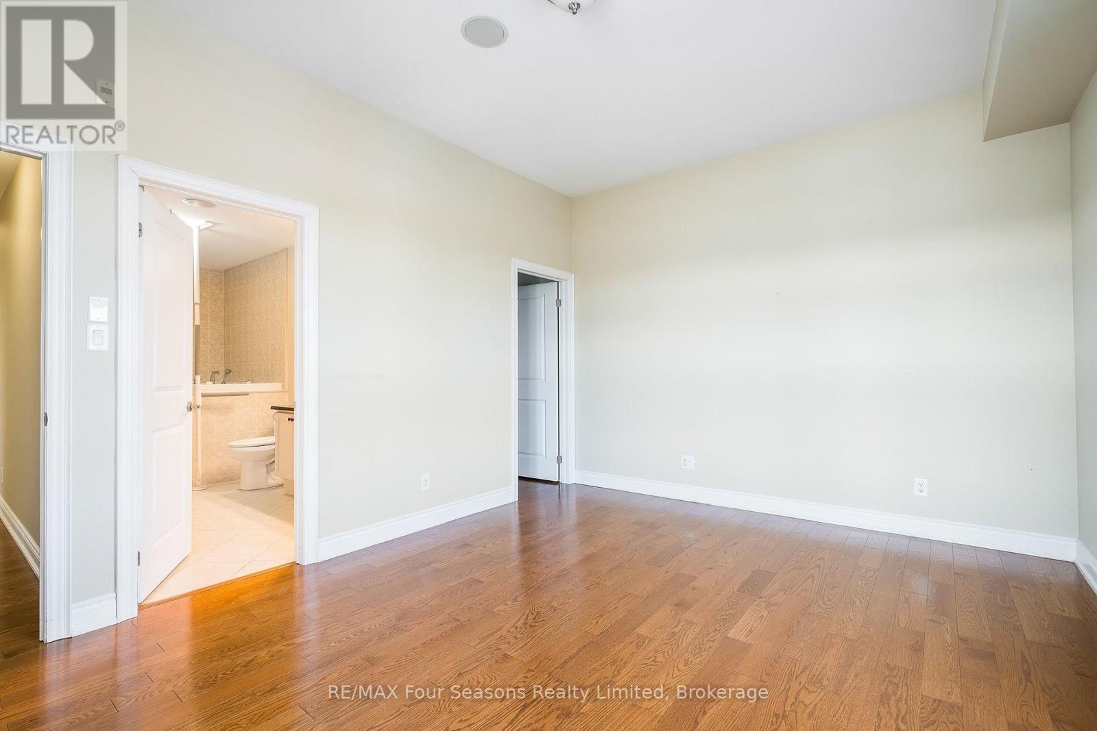 305 - 27 Beaver Street S, Blue Mountains, Ontario N0H 1J0 - Photo 22 - X12787358